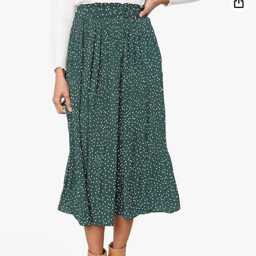 Forest green skirt